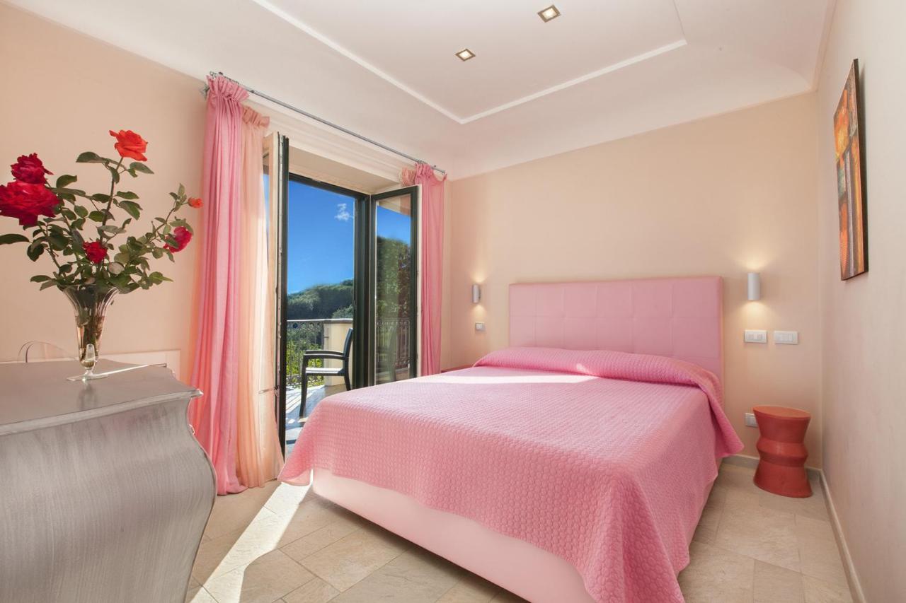 Amore Rentals - Residence Bosco SantʼAgata sui Due Golfi Exterior foto